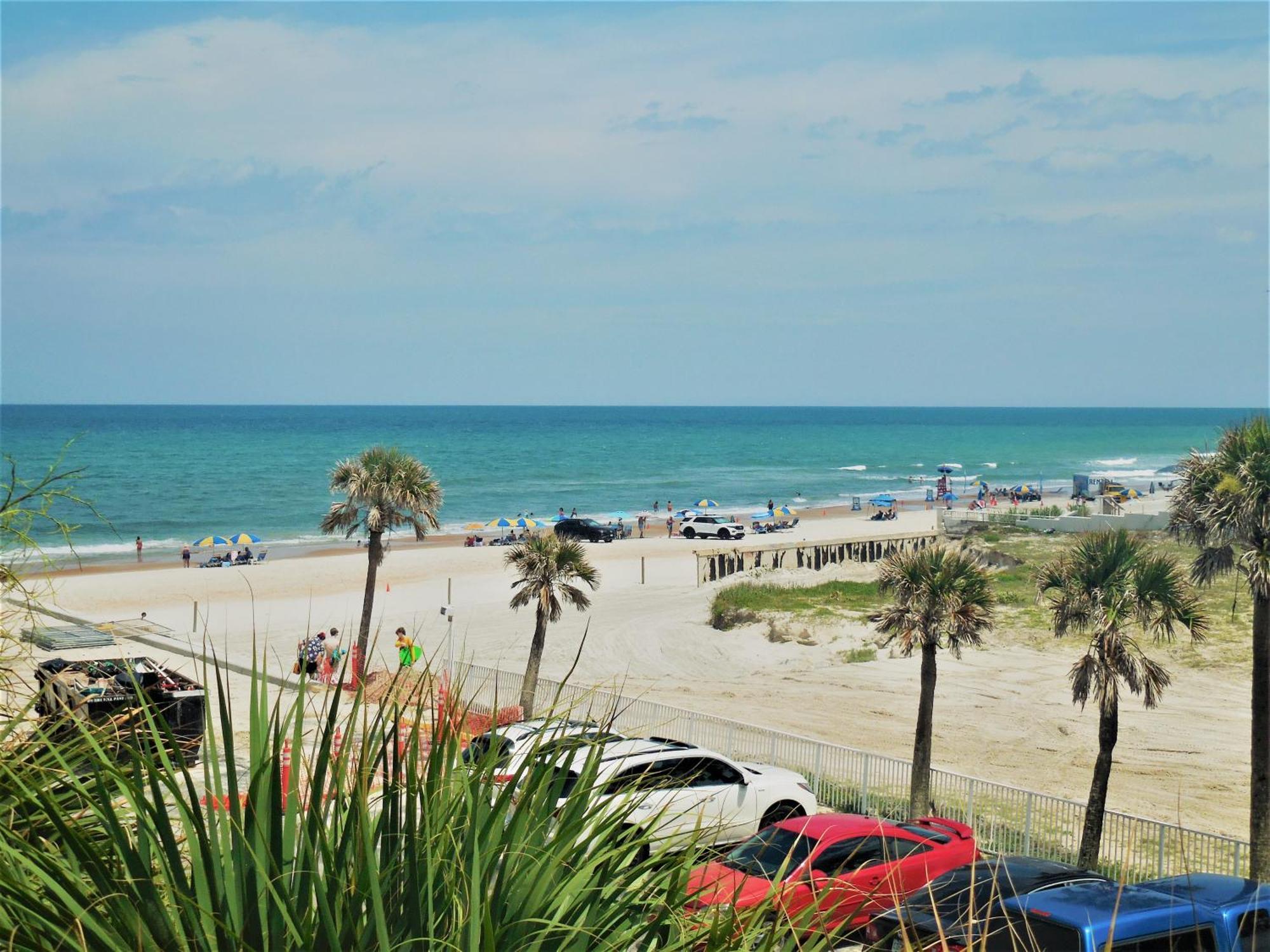 Beachside Bliss Ocean Views & Endless Fun Daytona Beach! Exteriér fotografie